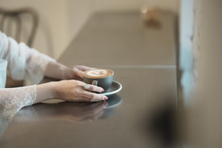 2025年クリスマス｜大切な人へ贈るジュエリーギフトの選び方とおすすめデザイン